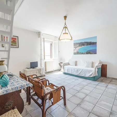 Franca - Elba Affitti Marina di Campo