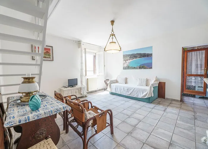 Franca - Elba Affitti Marina di Campo